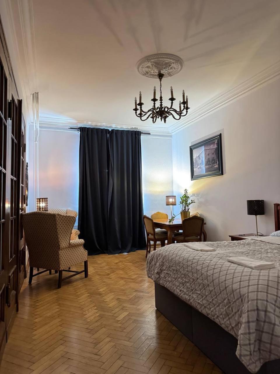 Citystay Chmielna Pensjonat Warszawa