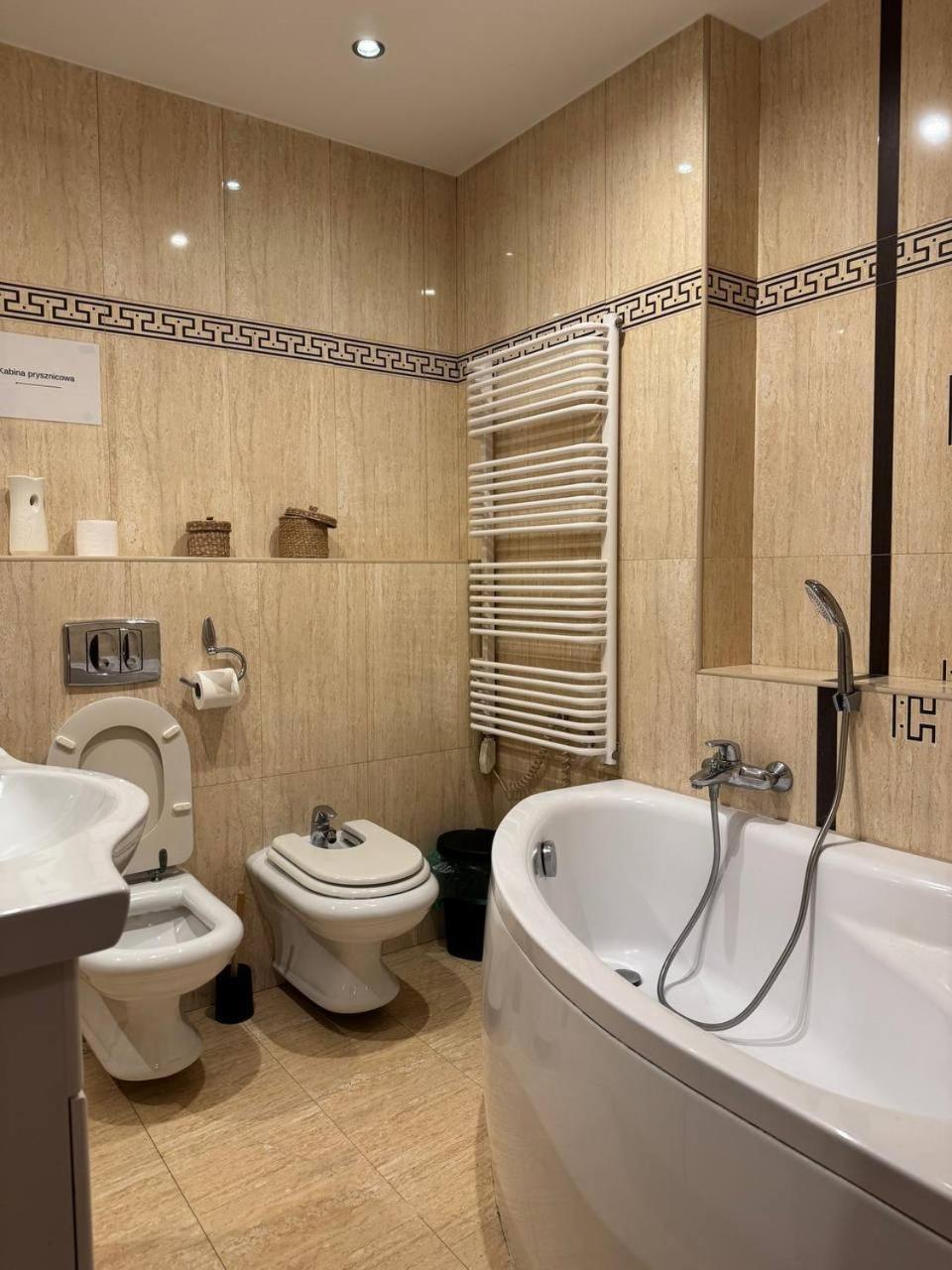 Citystay Chmielna Pensjonat Warszawa